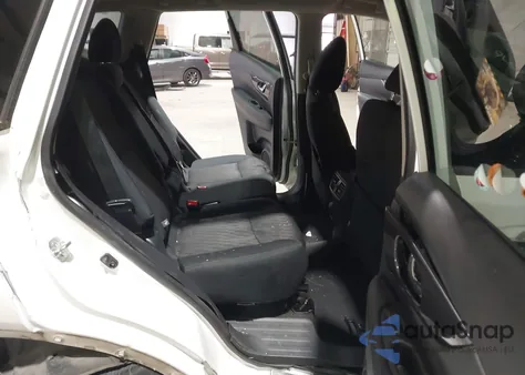 2018 Nissan Rogue Sv z USA, uszkodzony, nr VIN 5N1AT2MV7JC826806